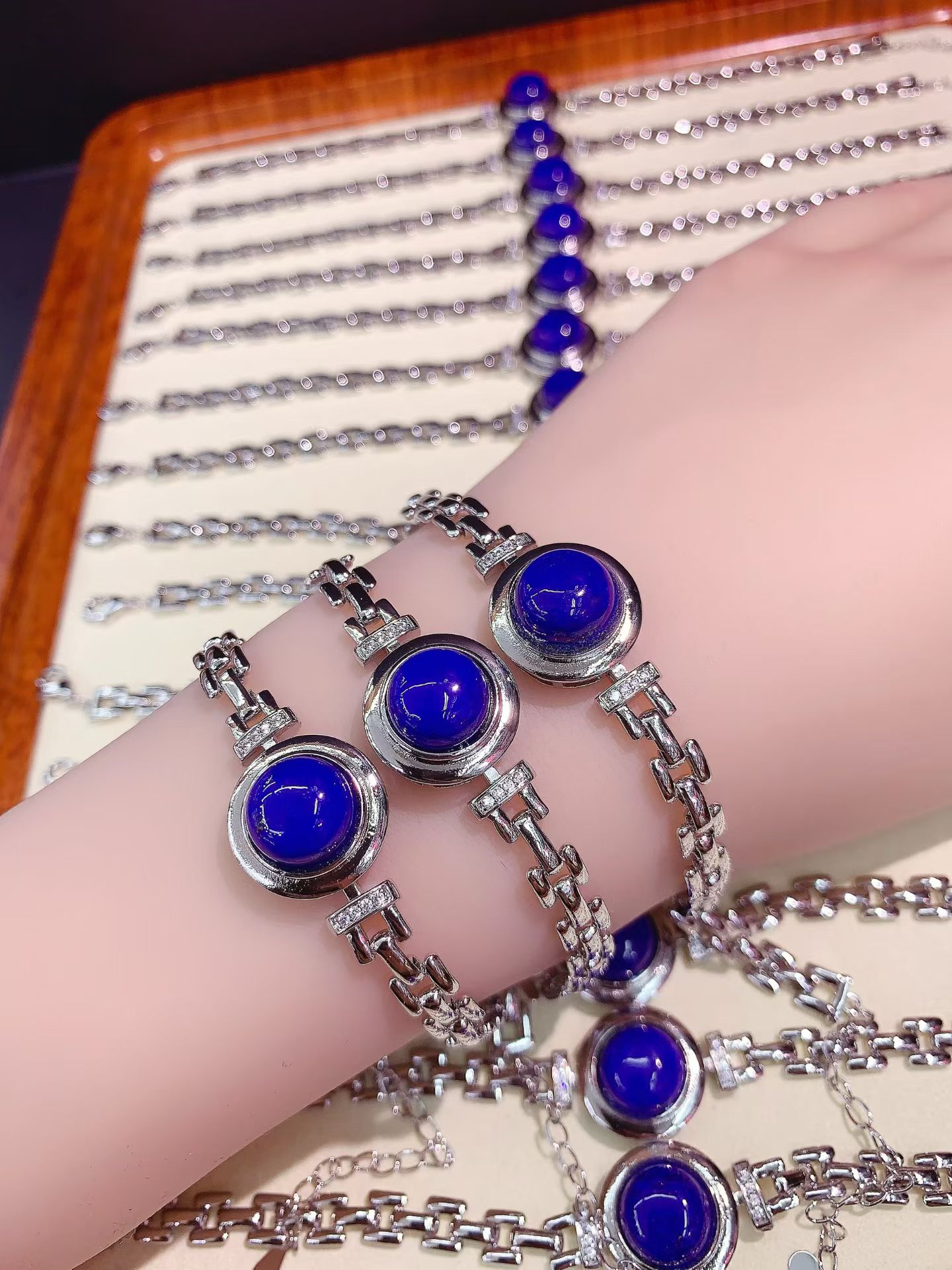 New Natural Lapis Lazuli Bracelet - Bracelet Design, High-Quality Loose Gemstone, Stylish and Versatile, Wholesale Natural Gemstone