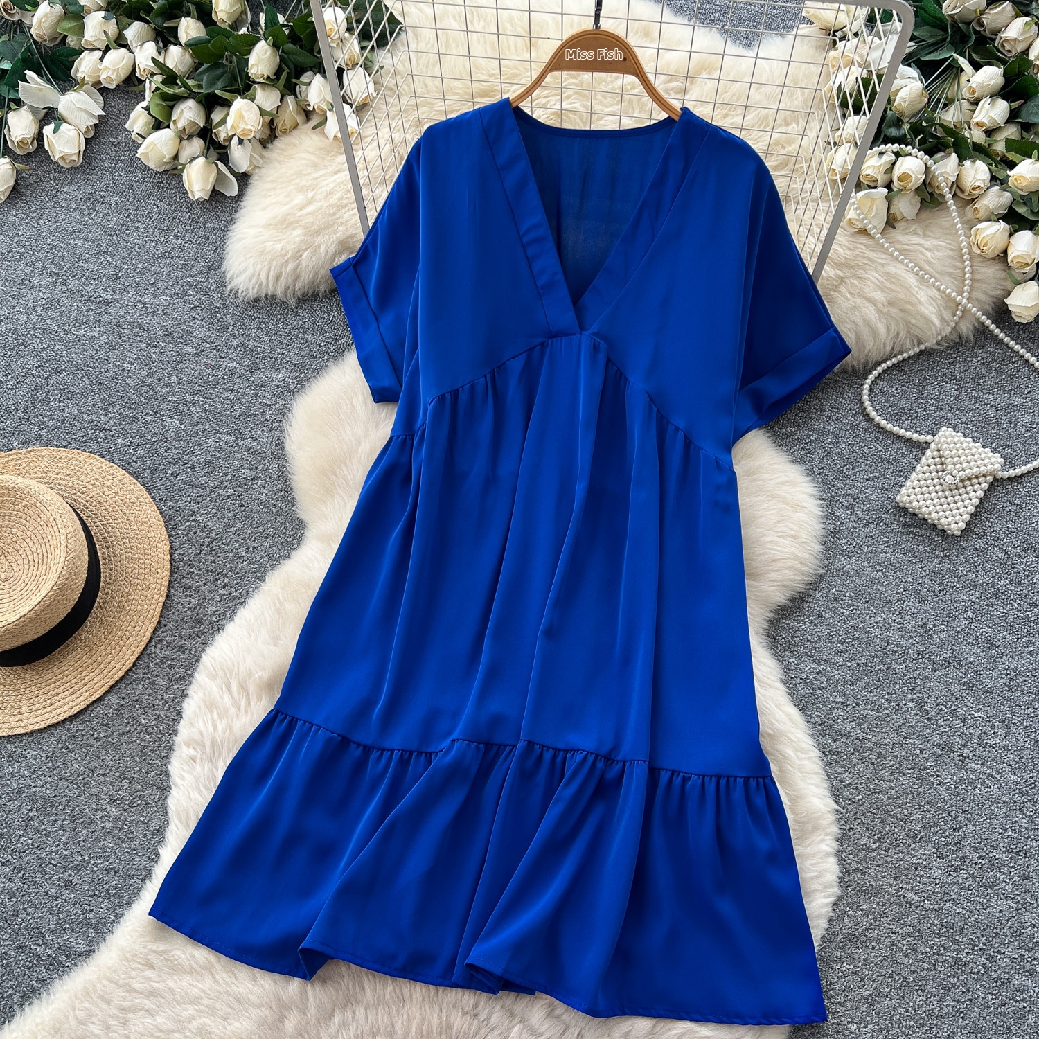 Korean Style V Neck Casual Dress For Women Short Sleeved Summer Simple Loose Slimming A-Line Skirt For Commuting_ecoleips.com