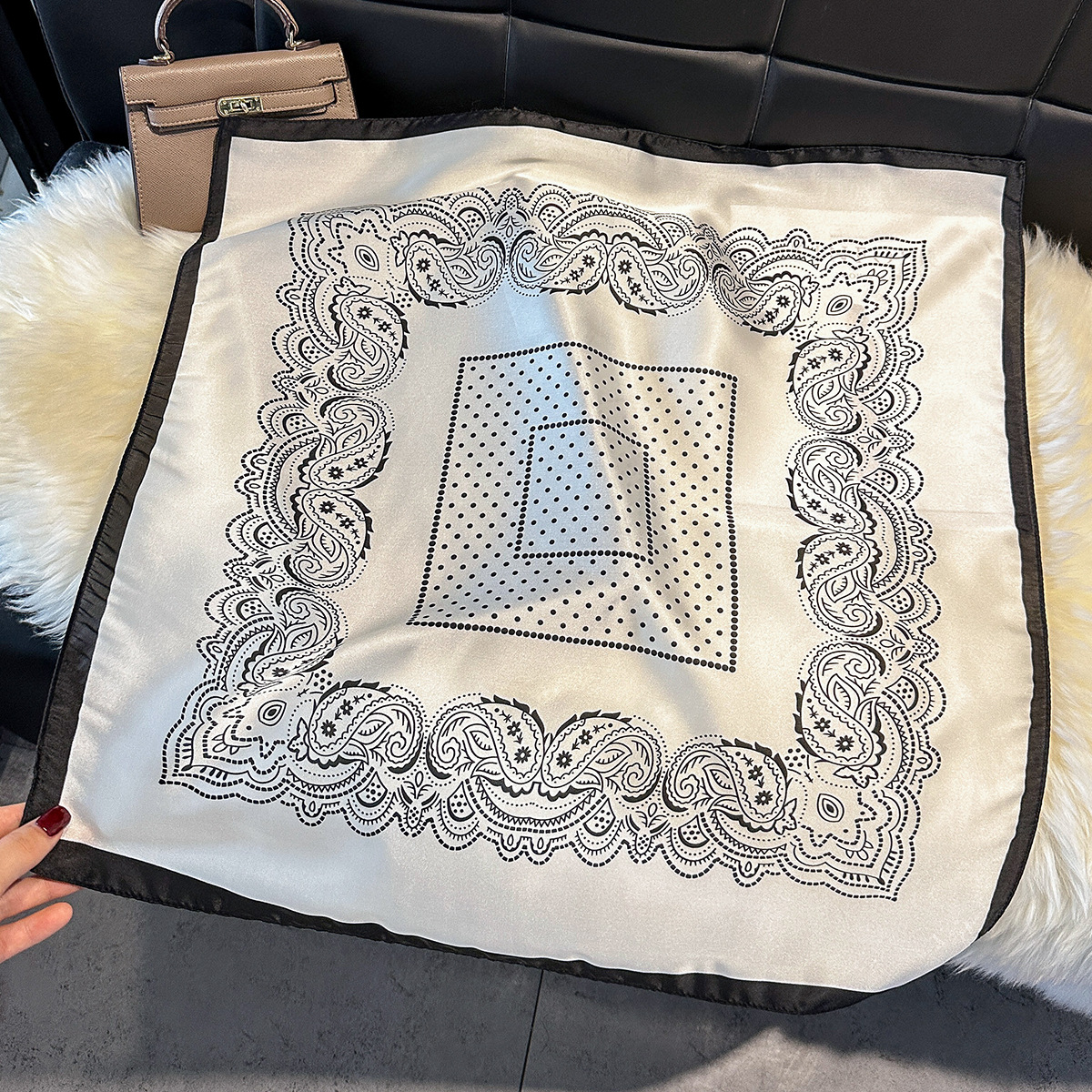 Seidenschal für Damen, Frühling/Herbst, florales Paisley-Muster, Kopfbedeckung, Haaraccessoire, elegant und vielseitig_voghion.com