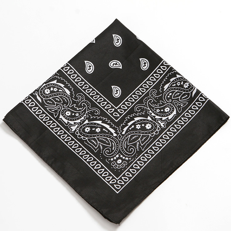 Cotton Square Scarf With Paisley Flower Pattern For Men And Women_voghion.com