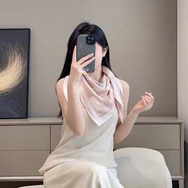 几何印花气质方巾女90x90斜纹绸丝巾防滑护颈领巾百搭围脖包头巾