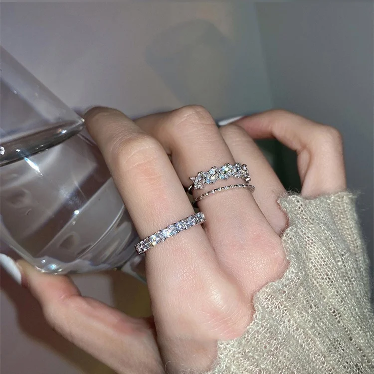 Brand small design sophisticated fashionable ring, light luxury style
