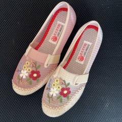 老北京布鞋夏季網面鏤空繡花鞋女牛筋軟底防滑耐磨民族風媽媽鞋