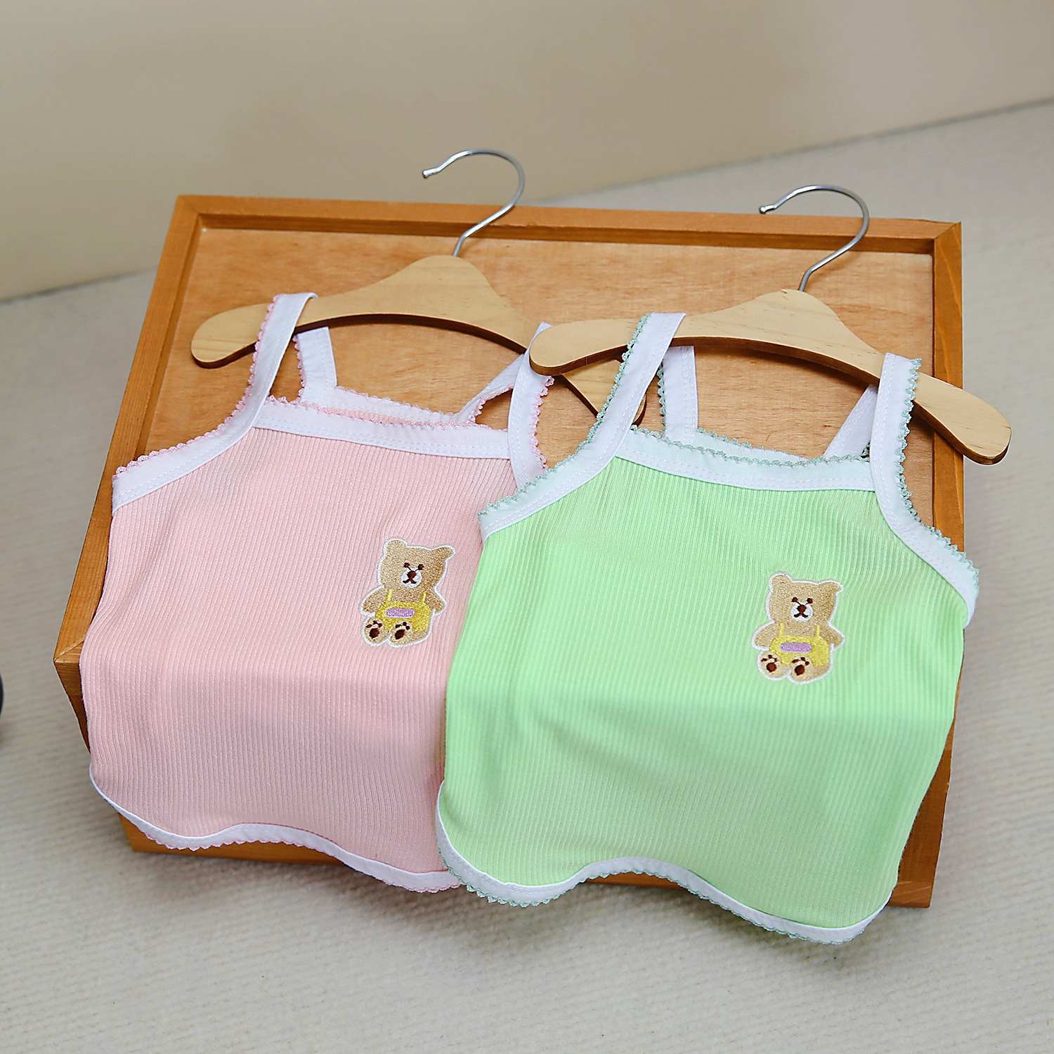 Embroidered Bear Halter Top For Dogs And Cats Macaron Themed_voghion.com