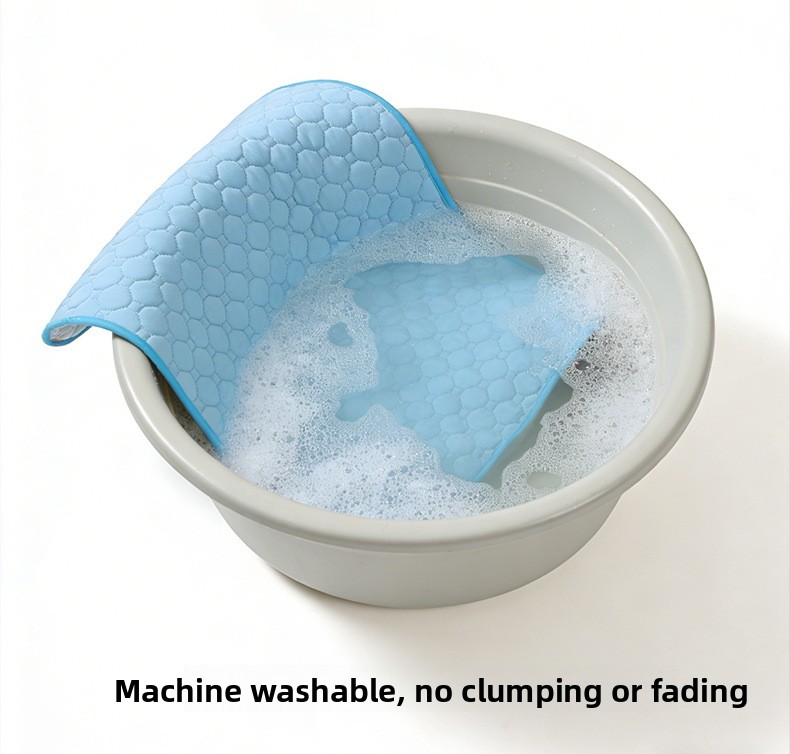 Cooling Dog Mat And Cat Cooling Bed Breathable Ice Silk Pet Pad_voghion.com