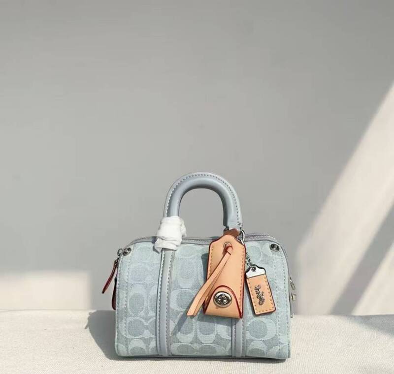 Coach's new denim blue Boston pillow bag, European and American vintage canvas and leather RUBY 18 handbag/shoulder bag