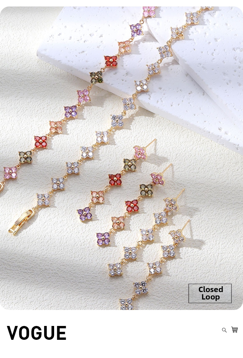 Set gioielli quadrifoglio con orecchini pendenti e bracciale_voghion.com