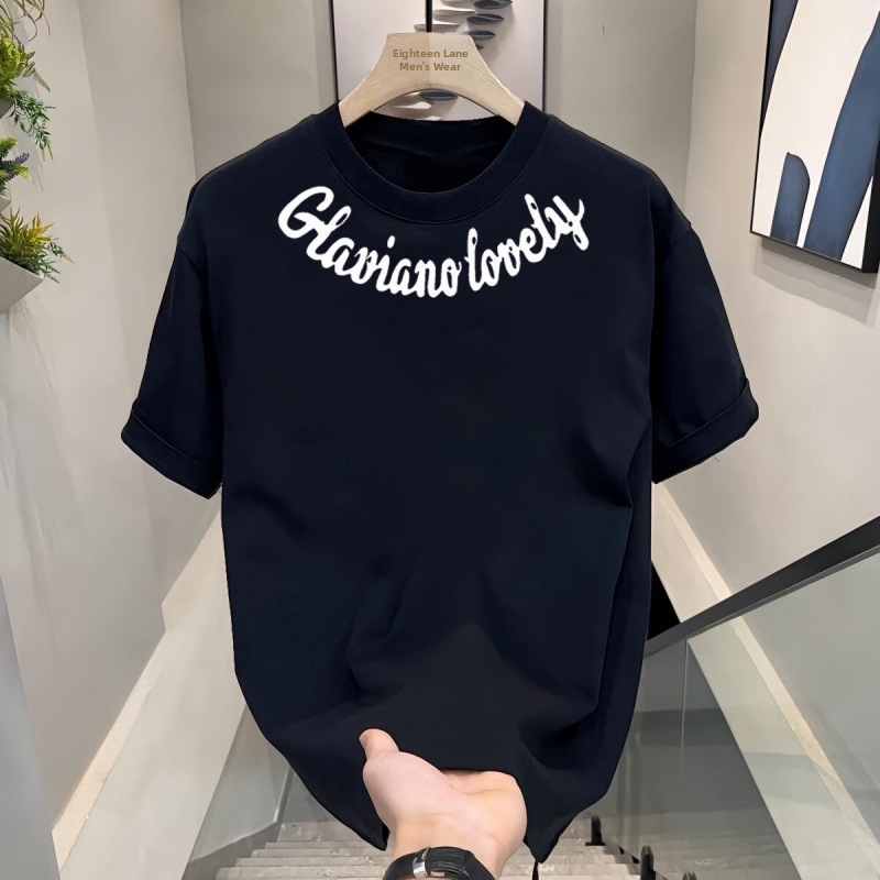 Camiseta masculina de manga curta, 100% algodão, versátil, modelagem solta, estilo americano moderno e urbano, respirável, nas cores branca e preta._voghion.com