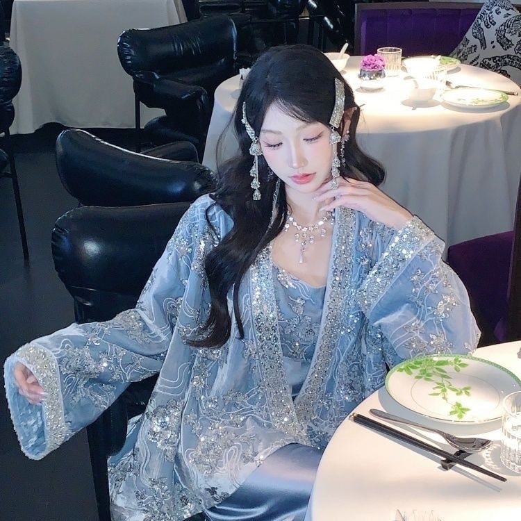 真丝新中式外套女春季新款时尚刺绣重工丝绒套装