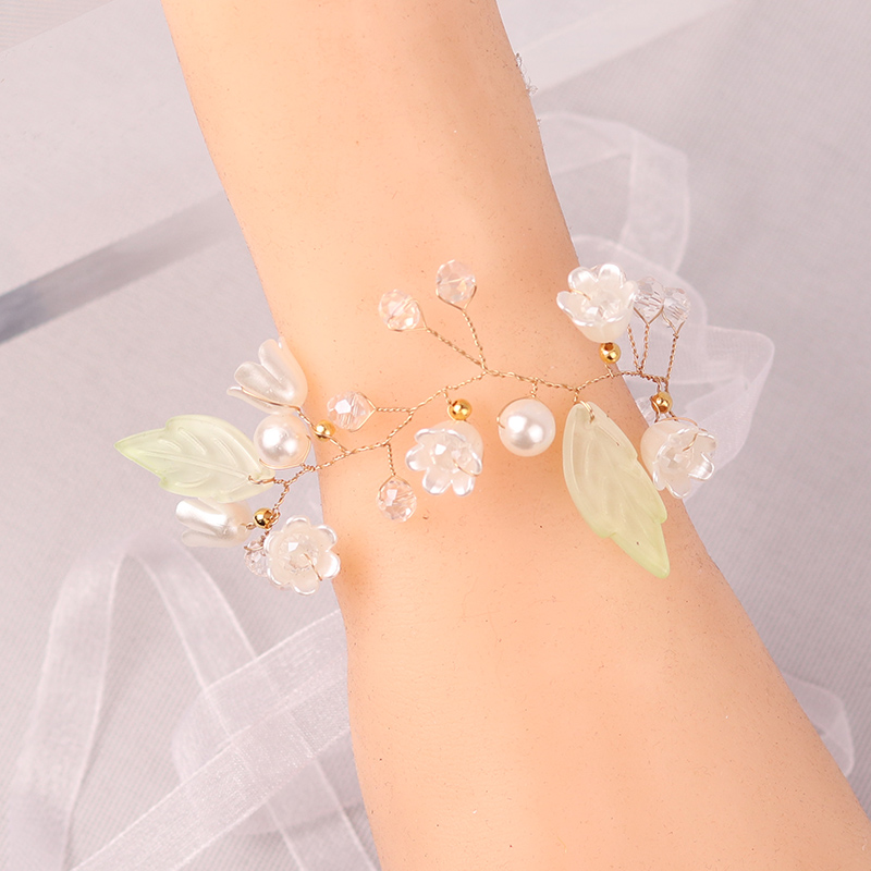 645 화이트 팔찌 손목 꽃