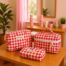 ins风甜美绗缝化妆包可爱碎花洗漱化妆品套装轻便收纳