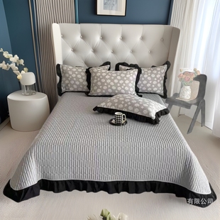 Summer French Summer Quilt Four-piece Set Lace Knitted Cotton Summer Quilt Bed Cover Air-conditioning Quilt Bed Four-piece Set