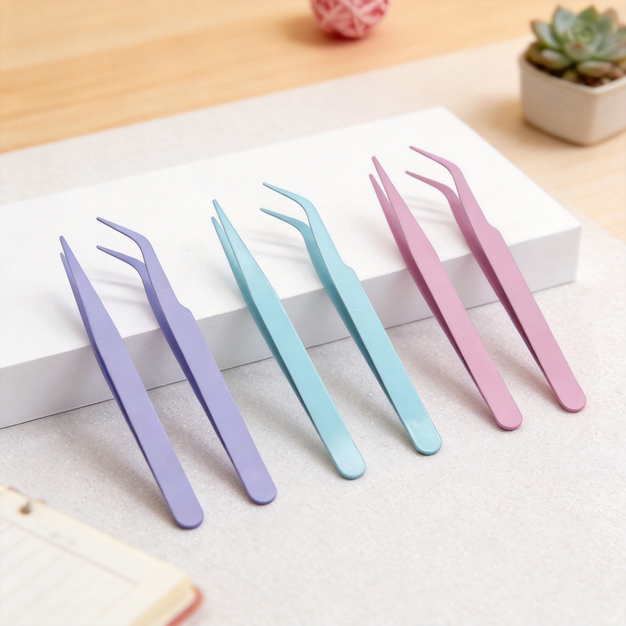 DIY full-color stainless steel tweezers in macaron colors, 105mm long, 0.7mm thick, with curved and pointed tips
